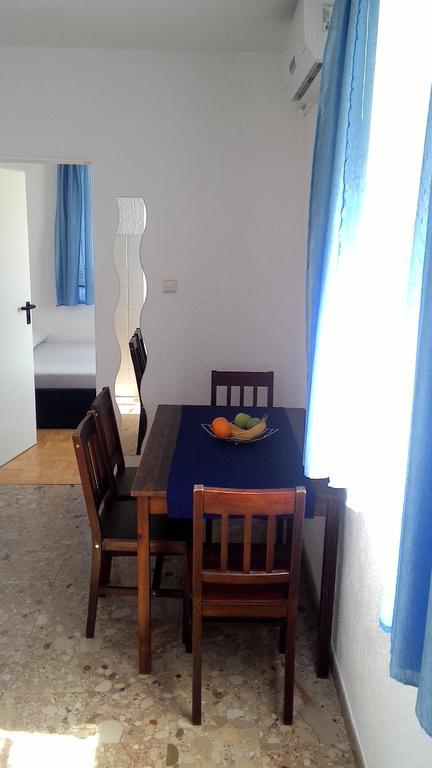 Apartments Zara الغرفة الصورة